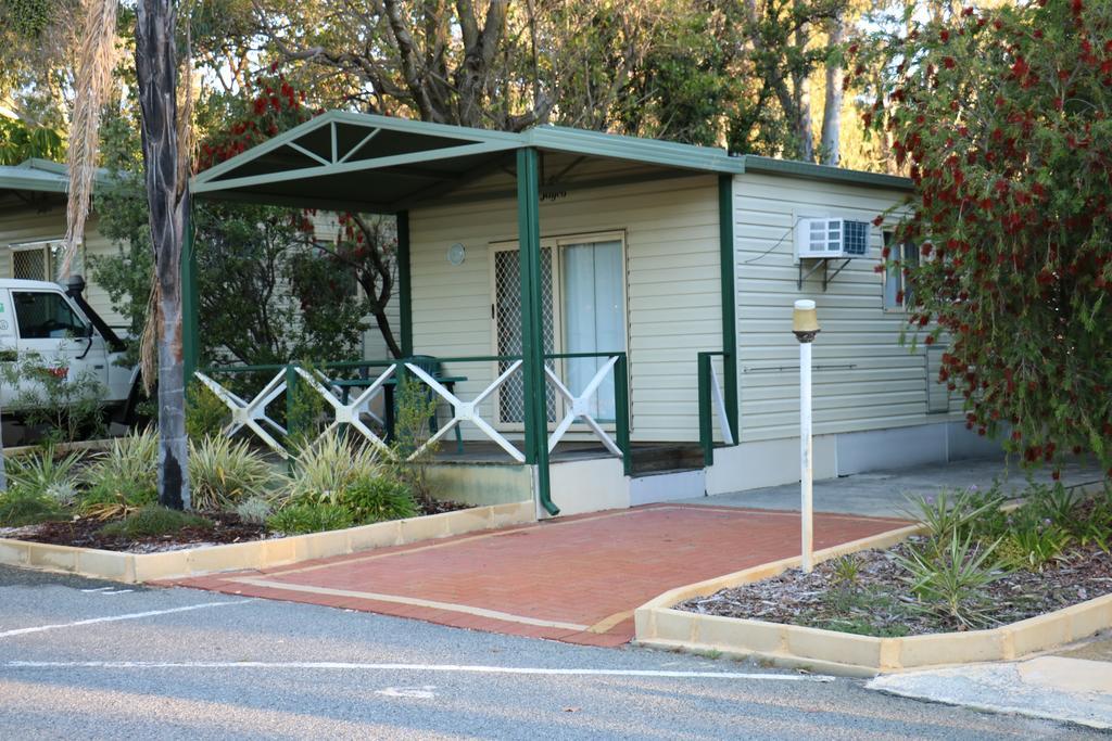 Acclaim Kingsway Tourist Park Hotel Madeley Buitenkant foto
